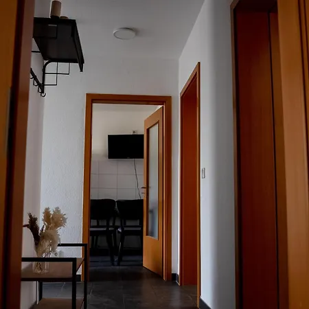 Livemore24 - 4 In Wlan - Smart-tv - 24-7 Check-in Und Kueche *